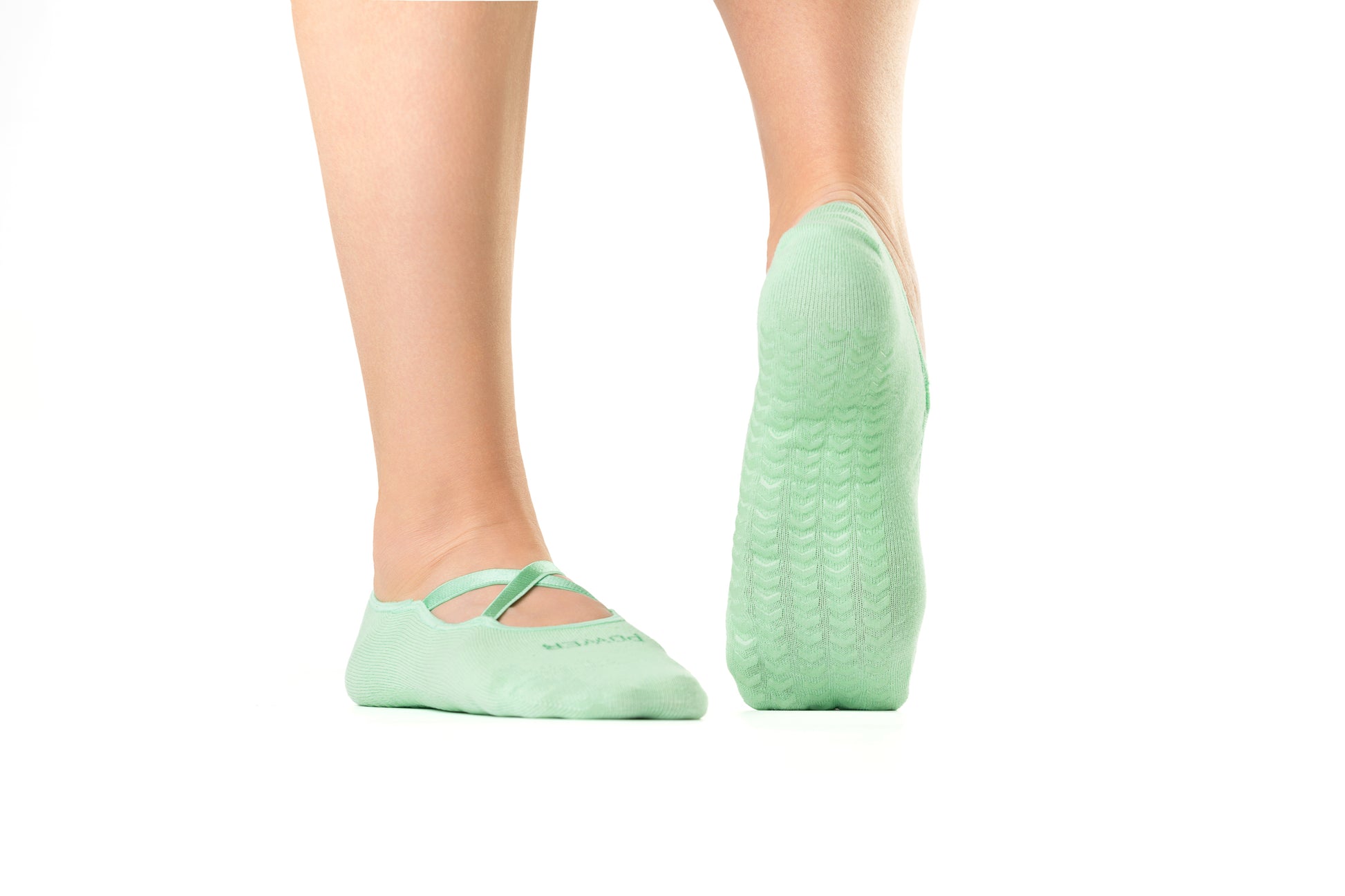 Kaydırmaz Pamuklu Yoga ve Pilates Üç Renkli Çorap Seti (Matcha Latte - Siyah - Şeftali Köpüğü)